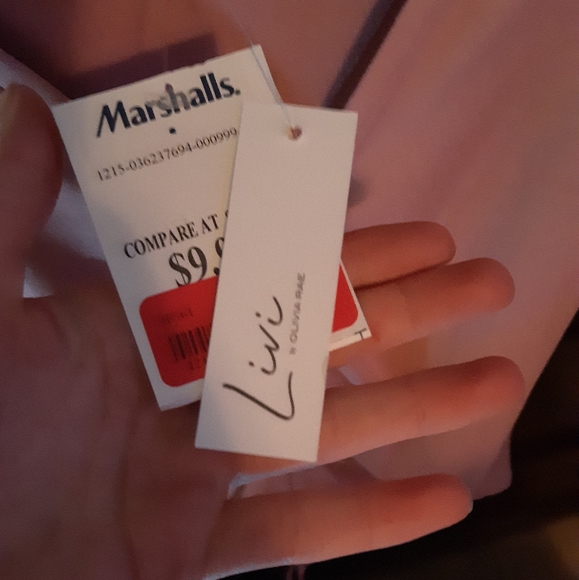 Pink top♡ - Picture 4 of 4